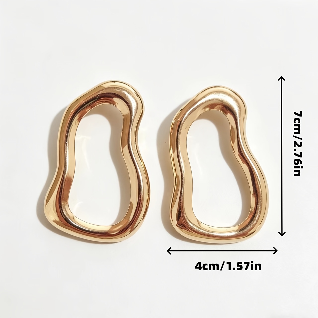 Women's Retro Geometric Hollow Statement Earrings, Fashionable